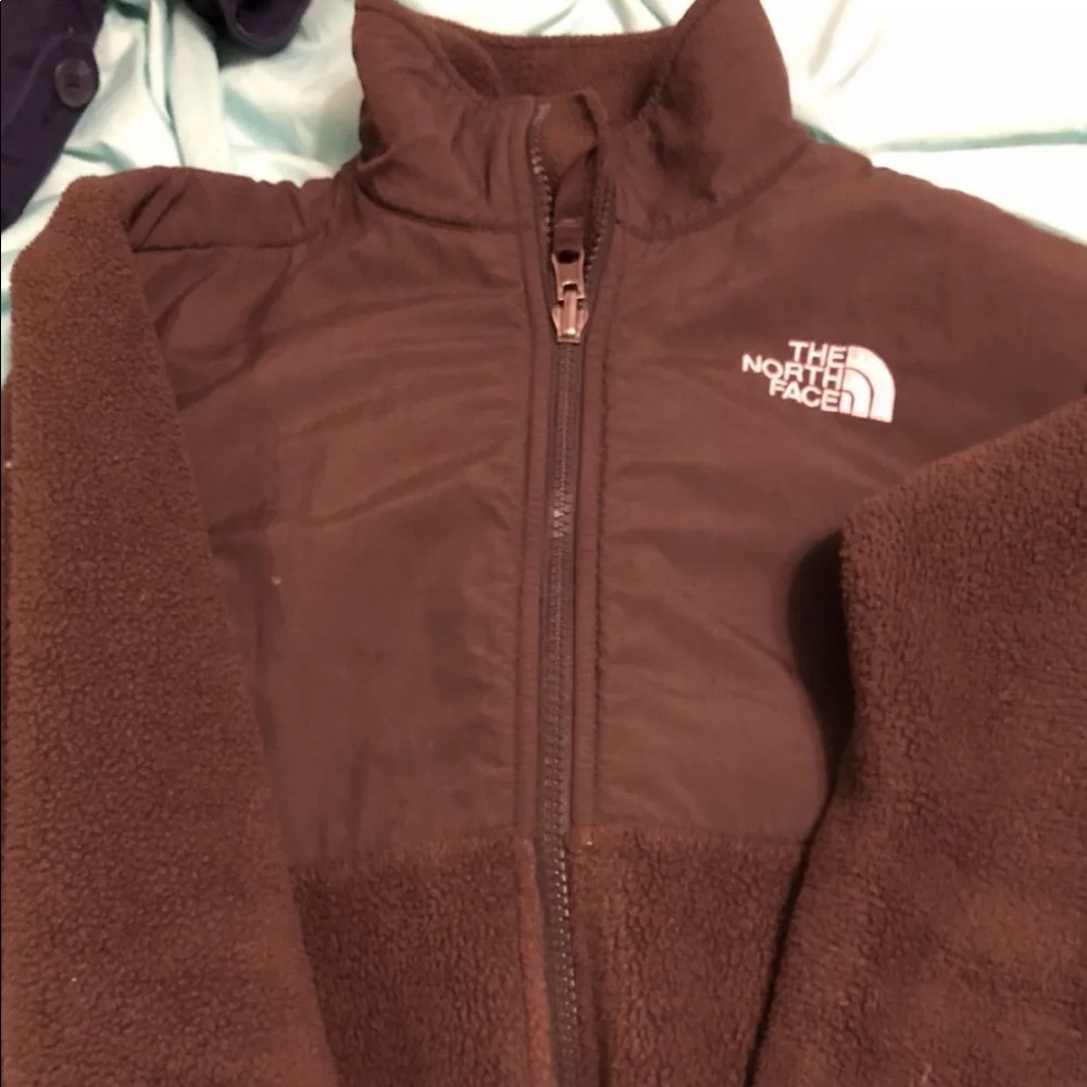 Girls size medium brown north face Denali jacket
